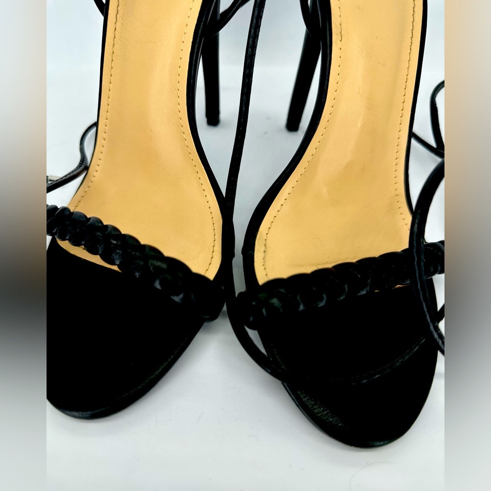 KAYLEEN by Los Angeles Black Wrap Heels. Size 10 - Picture 15 of 16